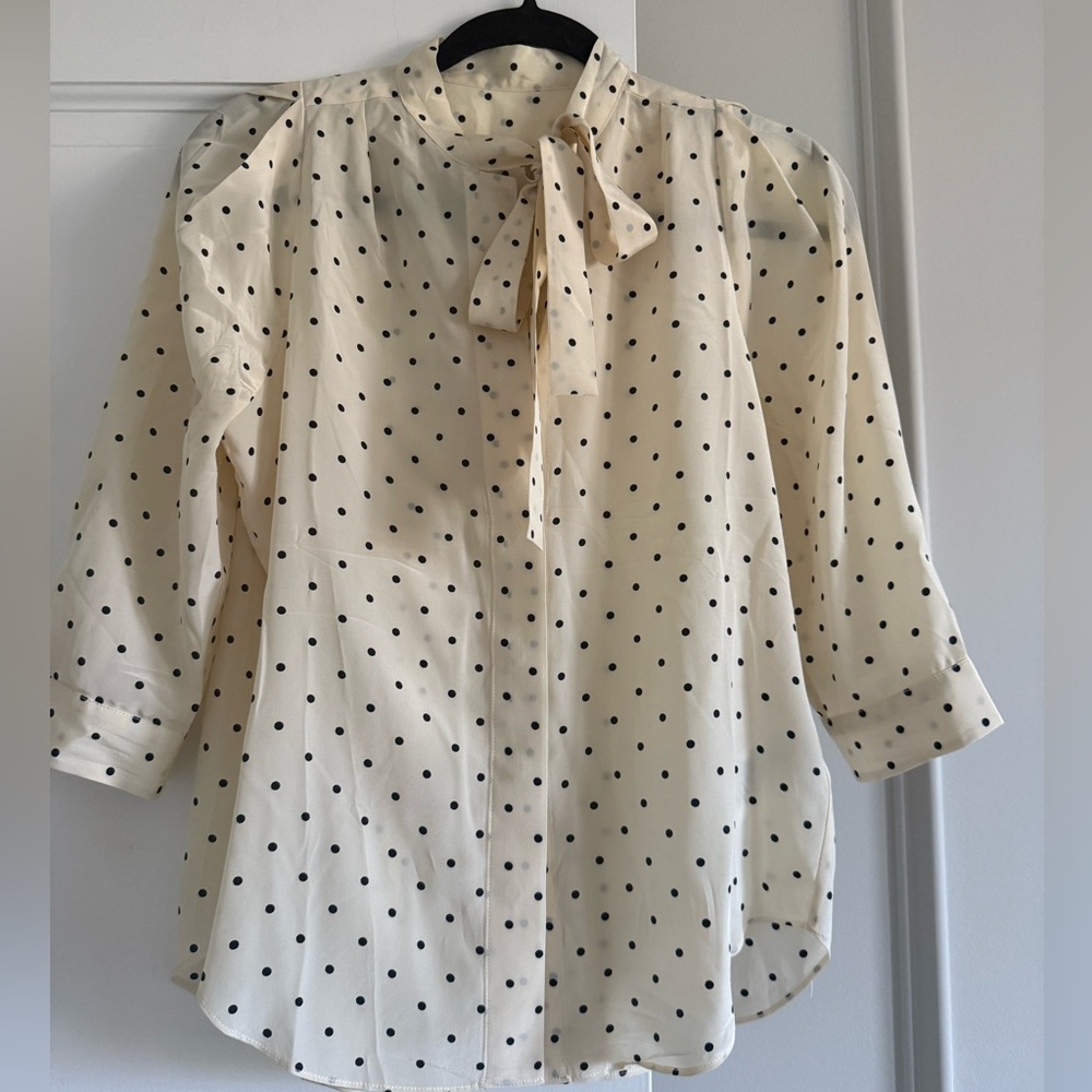 Burberry silk polka dots tie neck top M 3/4 sleeves - Picture 3 of 9